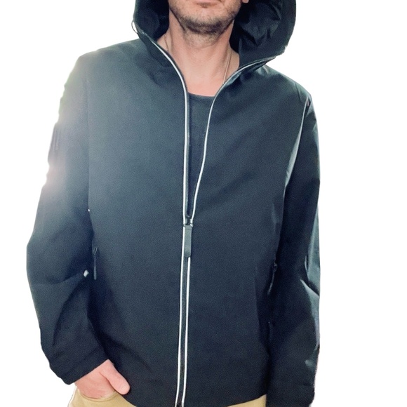 Michael Kors Mens Black Wind And Water Resistant Hooded Jacket Size Small
